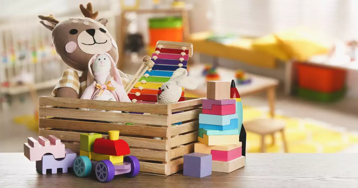 avoid kids toys with toxic substances